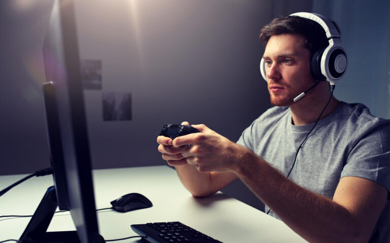 Gaming Online