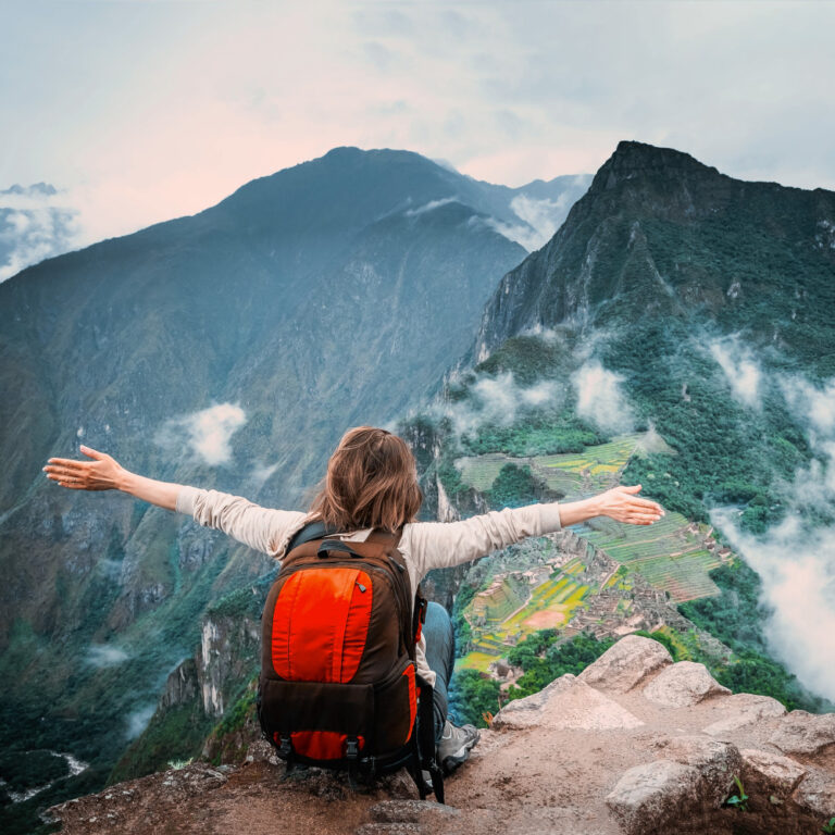 HopTraveler.com