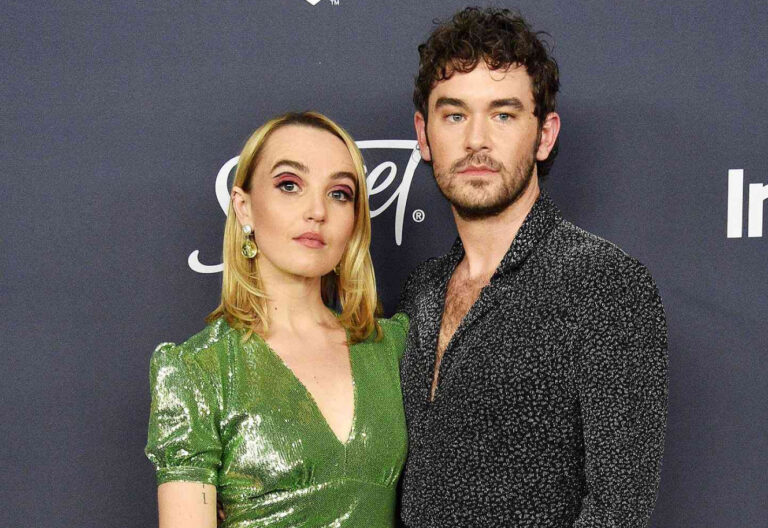 The Truth About “Chloe Fineman Husband”: Inside the Comedian’s Relationship chloe fineman husband